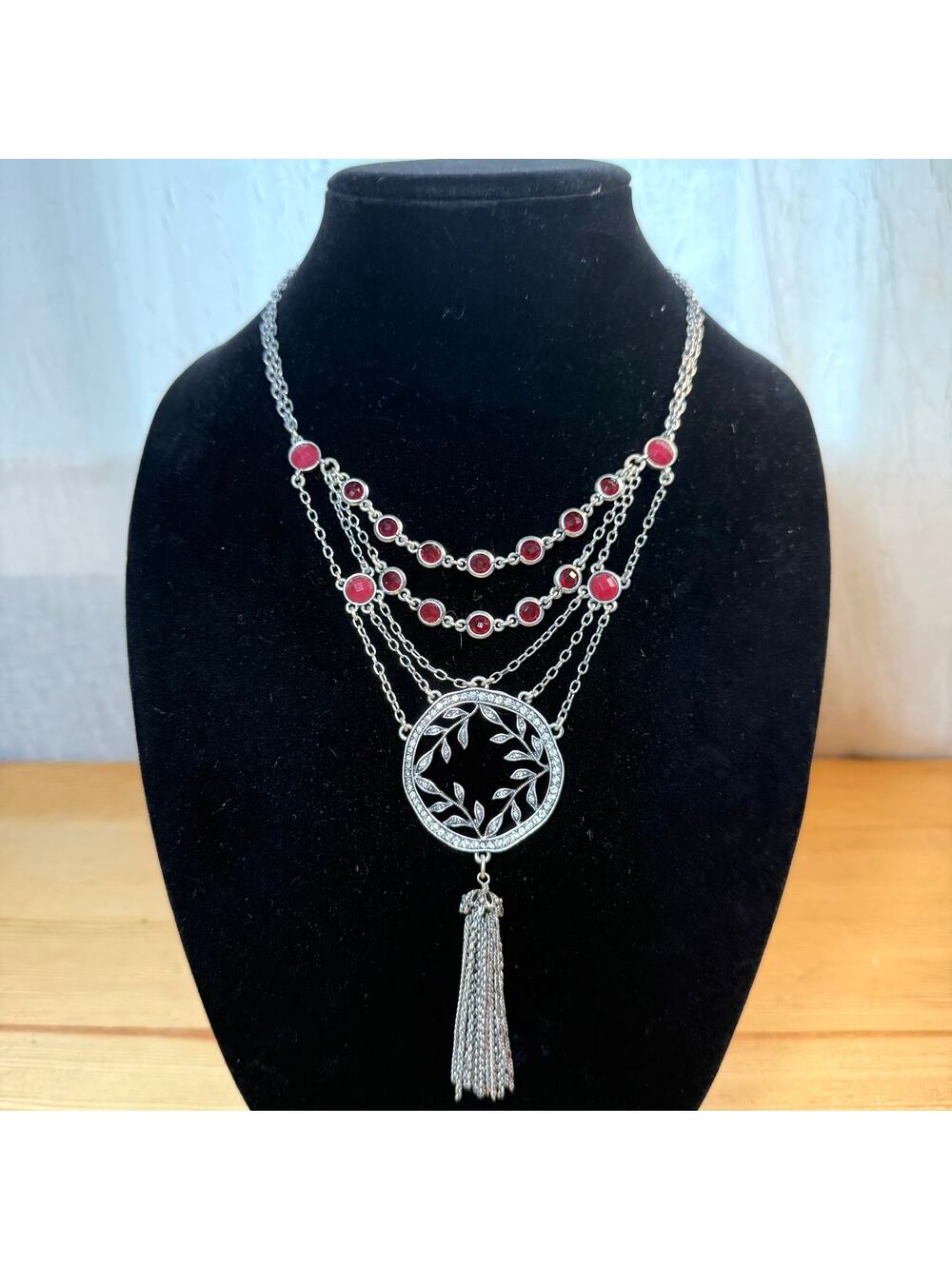 Lucky Brand Layered Necklace Red Stone Tassel Silver Tone 19”